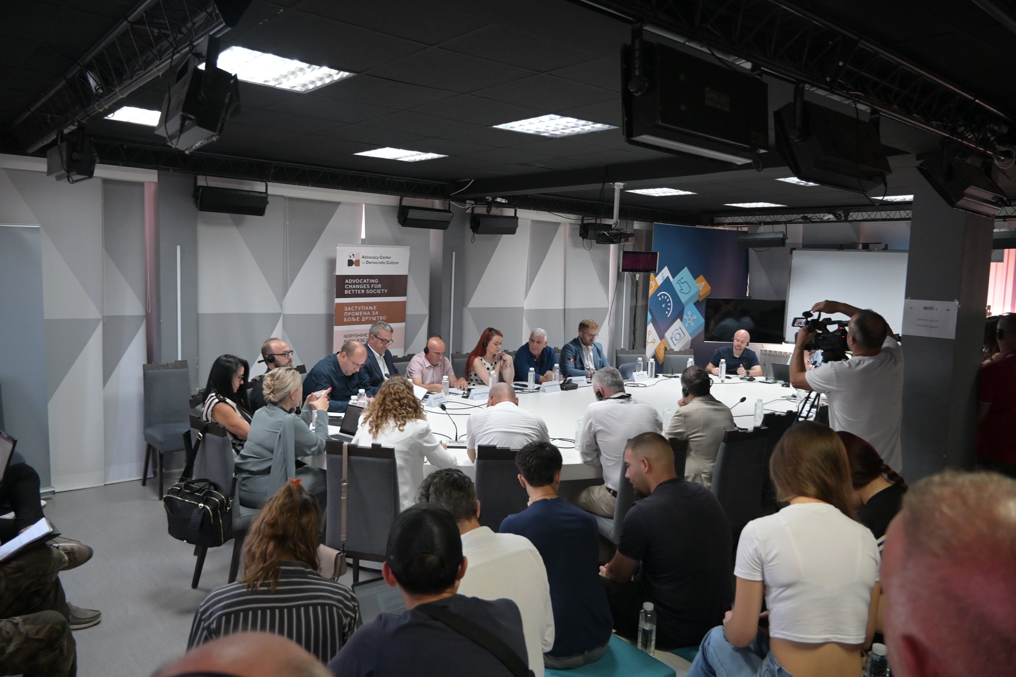 U Severnoj Mitrovici održana konferencija o izazovima pravosuđa i mogućnostima reintegracije pravosudnih profesionalaca