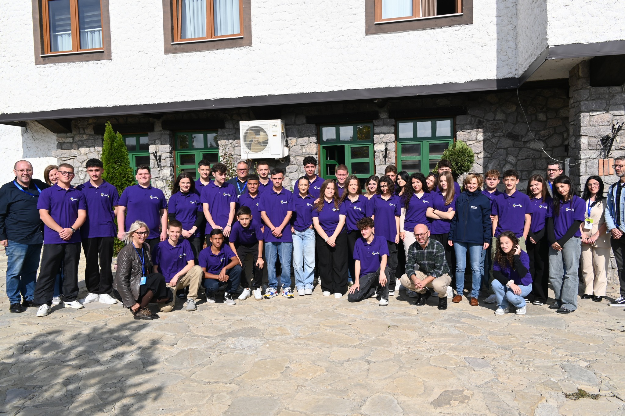 kampi-rinor-2-ne-gracanice-fuqizoi-te-rinjte-per-ndryshime-pozitive