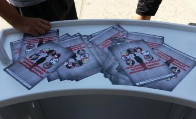 anti-corruption-campaign-in-northern-kosovo-street-action