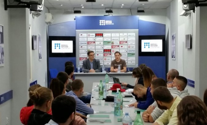 acdc-na-konferenciji-o-anti-korupciji-u-nisu