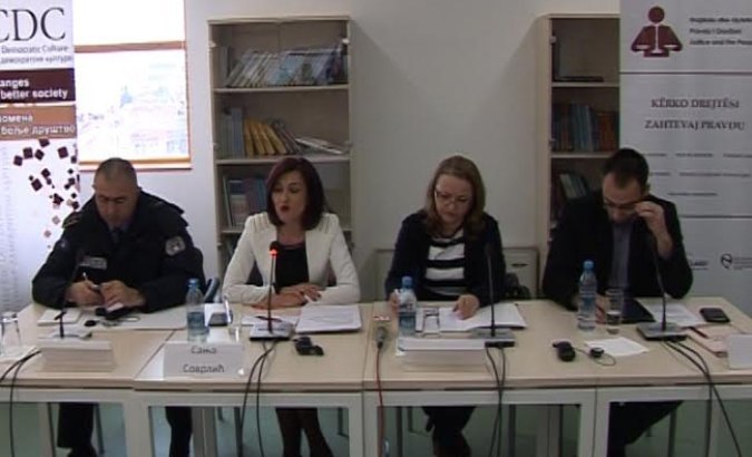 centar-za-zastupanje-demokratske-kulture-acdc-predstavila-je-realizovani-projekat-pravda-i-gradani