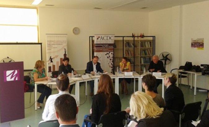 radio-kontakt-plus-povecati-svest-gradana-i-predstavnika-institucija-o-polozaju-zena-na-severu-kosova